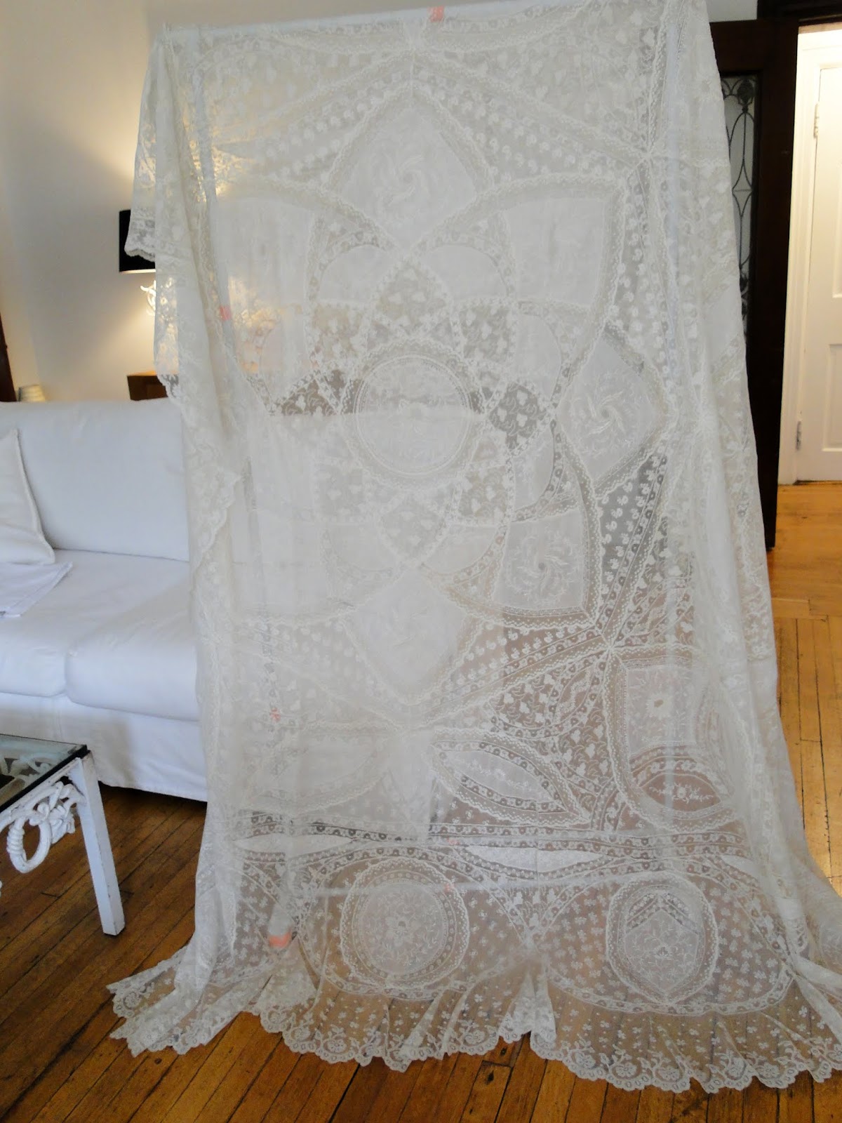 Buyer Seller Of Antique Lace Fine Linens Vintage Clothing