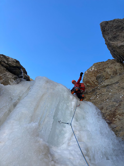 Corredor Maribel D+ 350m, Peña Telera.