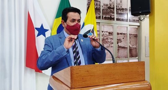 Sobrinho de condenado por desviar R$ 10 milhões da Educação briga pelo... Fundeb