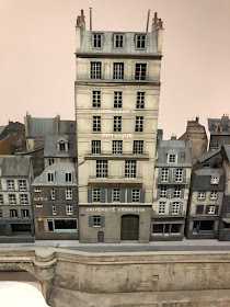 Université D'Ennui-Sud miniature model French Dispatch