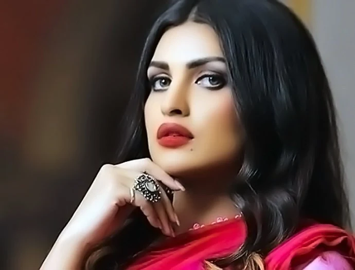 Himanshi-khurana