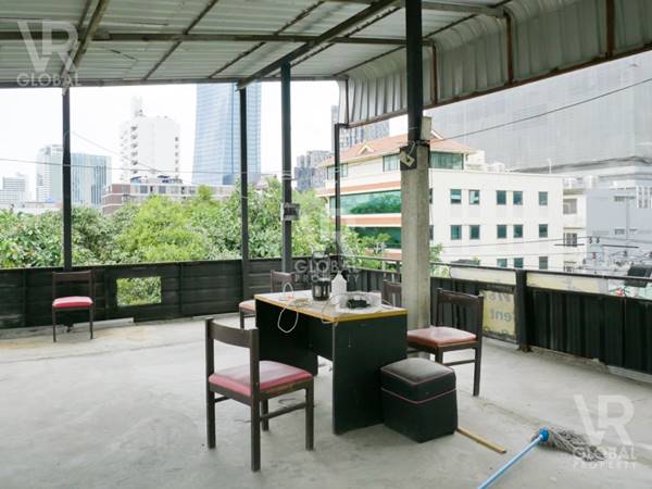VR Global Property พื้นที่ดาดฟ้าให้เช่าในโครงการ S2 place เช่าเหมารวมทั้งชั้น มีพื้นที่รวม 146.36 ตร.ม. VR Global Property พื้นที่ดาดฟ้าให้เช่าในโครงการ S2 place เช่าเหมารวมทั้งชั้น มีพื้นที่รวม 146.36 ตร.ม.