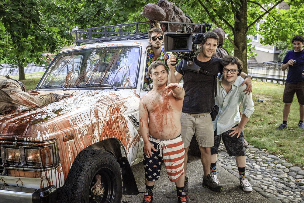 Spring Break Zombie Massacre, ecco il trailer dell' epico film di Sam e Mattie ZOMBIE