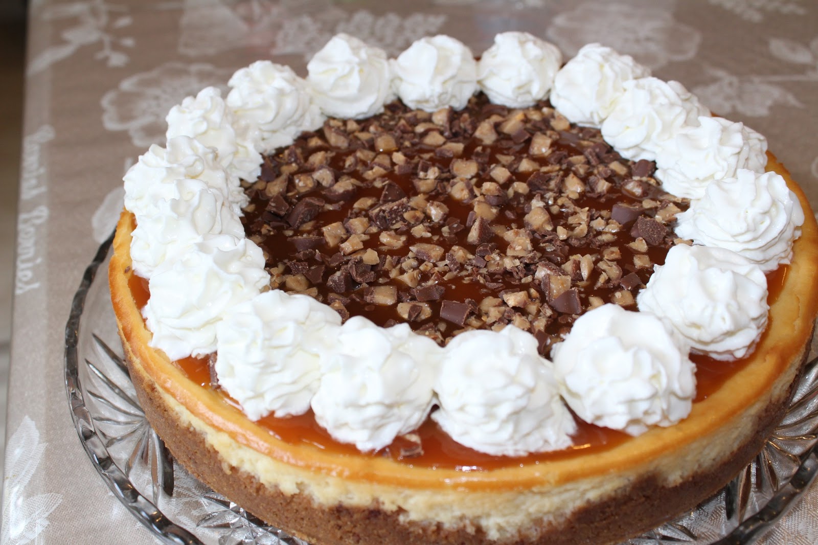 Blog as you Bake Caramel Toffee Crunch Cheesecake