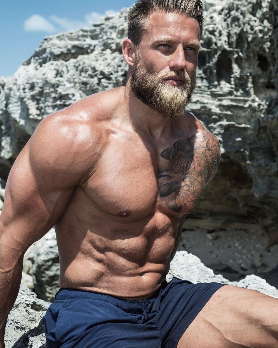 swedish-viking-bearded-dilf-mature-muscle-man-pecs-norwegian-fit-daddy