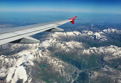 sobrevolando los Alpes