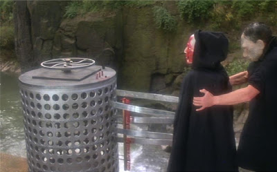 The Bloody Pit of Horror: Litan (1982)