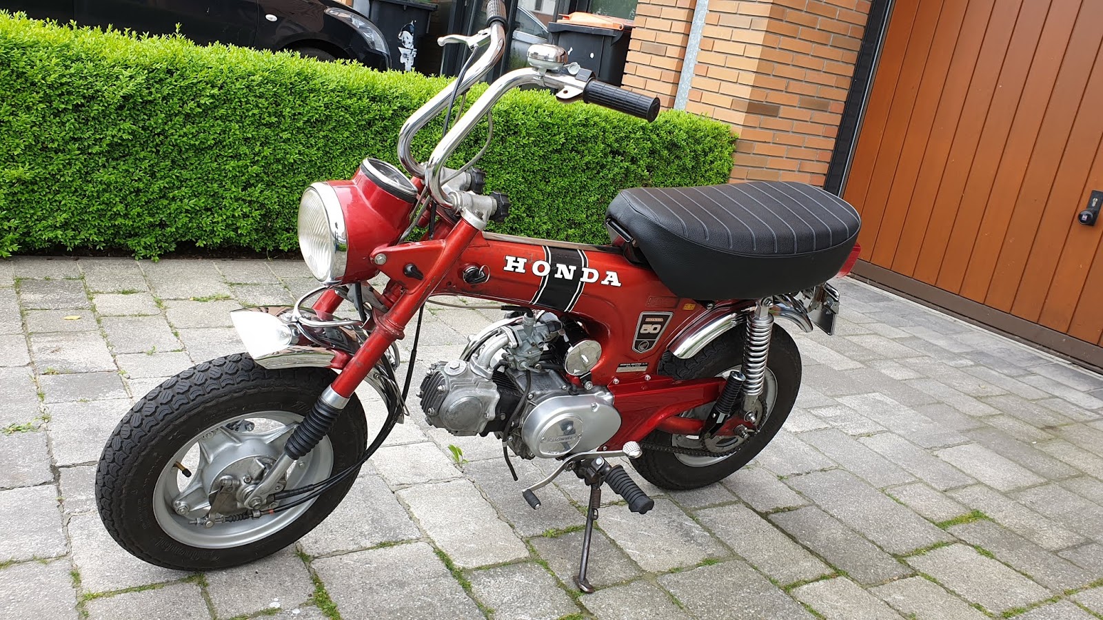 DD Motorcycles: HONDA ST50G DAX 1974