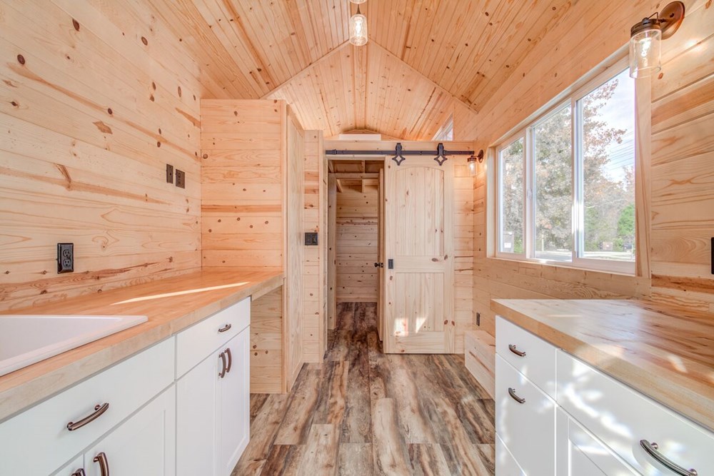 TINY HOUSE TOWN Rustic Tiny House in Durham