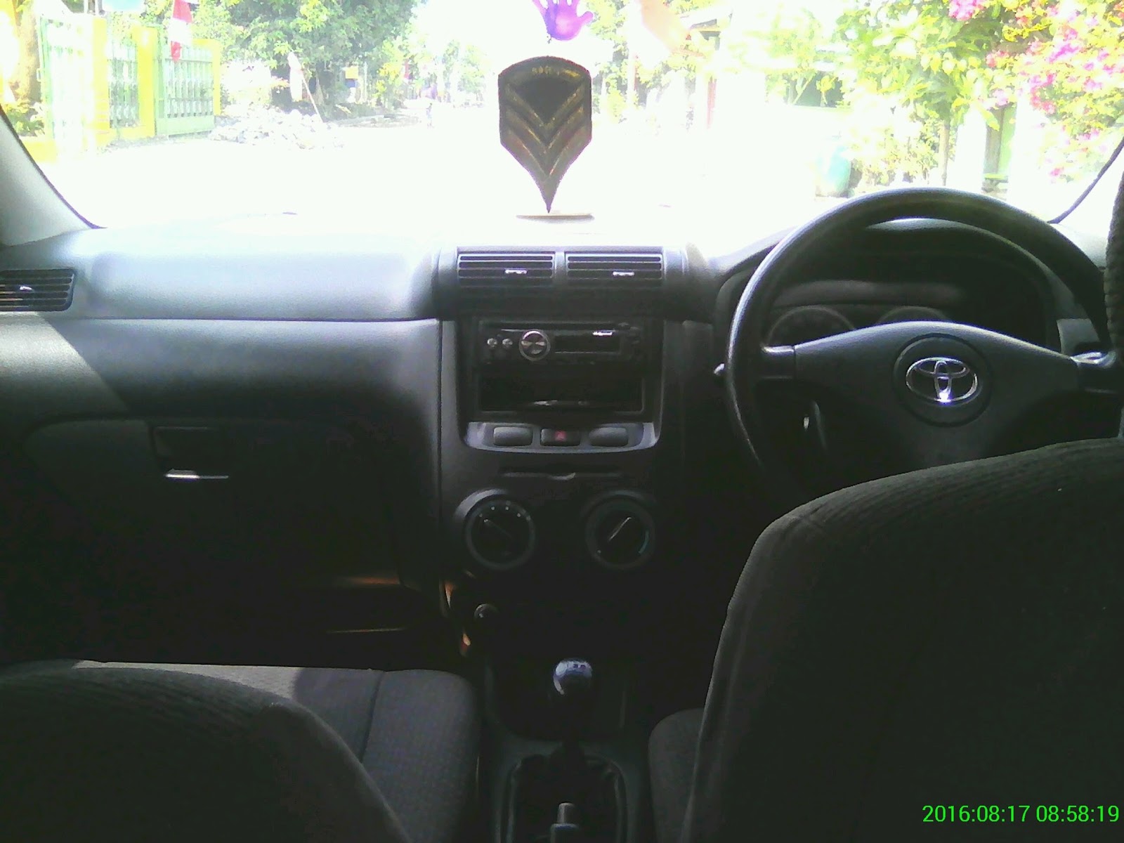 Toyota Avanza 2007: Menilik Keunggulan dan Kekurangan Mobil Keluarga Ikonik