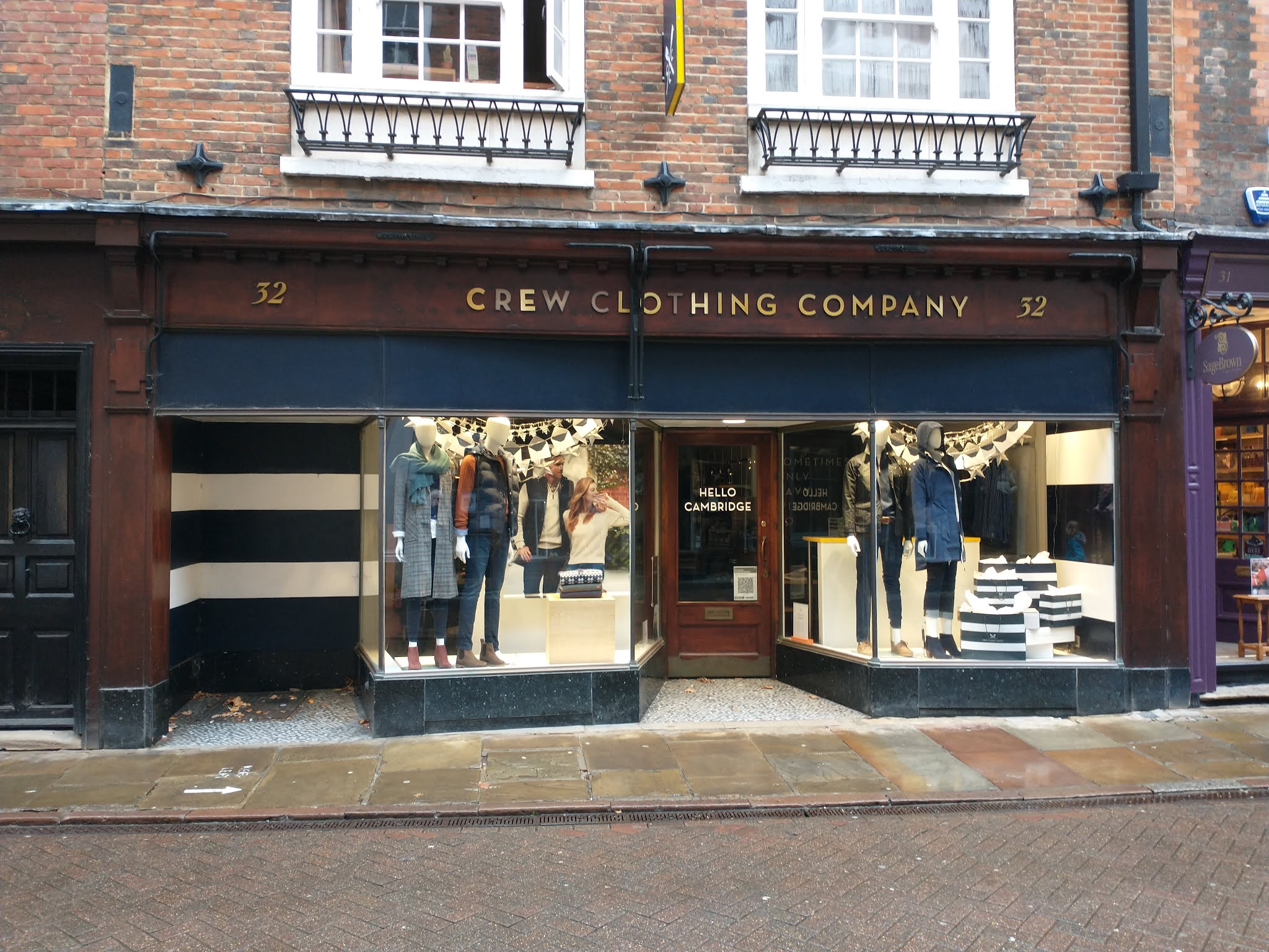History of shops in Cambridge: 32 Trinity Street