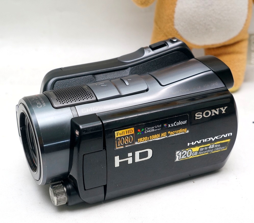 Sony hdr sr12e