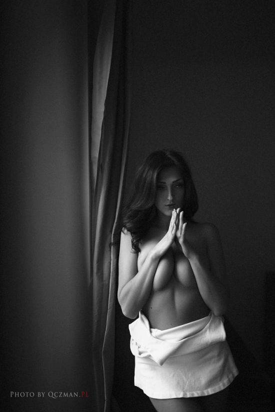 Andrzej Kornalewski qczman fotografia mulheres modelos sensual provocante seminuas peitos