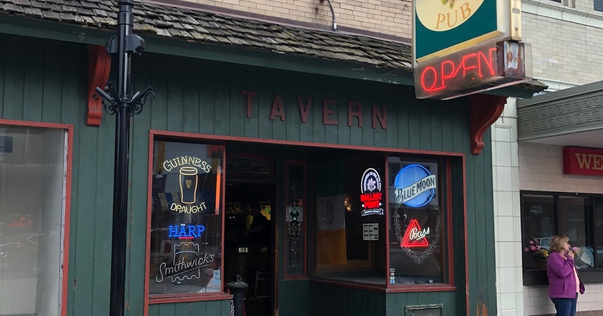 Travels of a Commoner A commoner dines (and drinks) at the Brazen Head