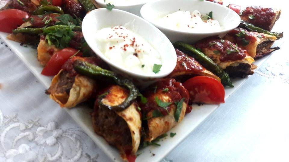 ev yapimi lavasa sarili beyti soslu