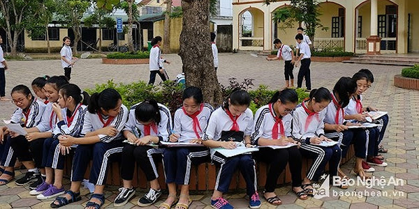 Đáp án chi tiết "Đề thi vào lớp 10 môn Tiếng Anh sở GD-ĐT Nghệ An năm 2013"