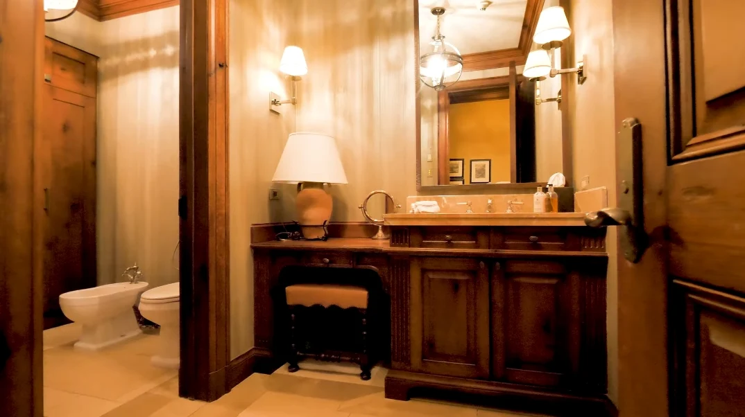 42 Interior Design Photos vs. 1025 N Starwood Dr, Aspen, CO Ultra Luxury Modern Rustic Mansion Tour