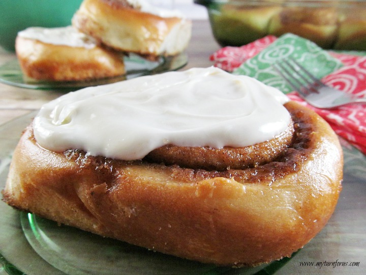 How to Make the Perfect Big Texas Cinnamon Roll