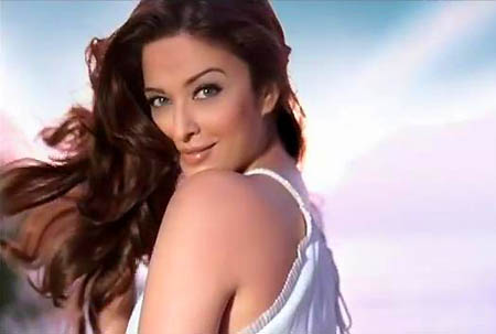 Beautiful Actresses Under 25 ~ Information News