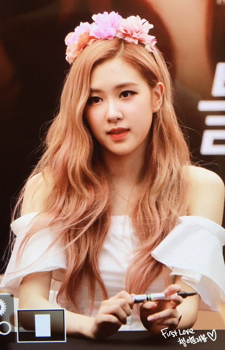 Blackpink Rose Popular Wallpaper | Roses Are Rosie | Blackpink | WaoFam