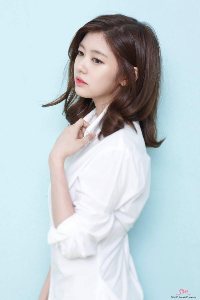 HyunMin GFORCE: Jung So Min: Profile Photos