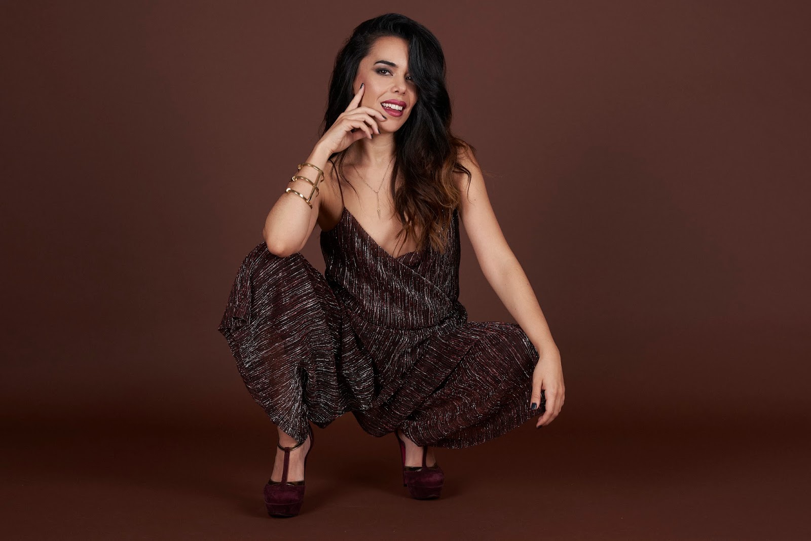 vistiendodelarenta. Beatriz Luengo For KOOSS Magazine