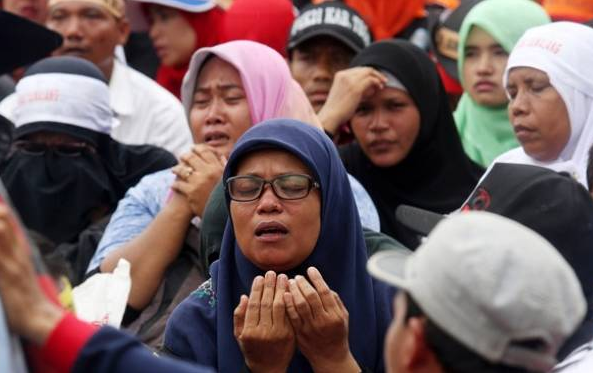 Kabar Buruk bagi Honorer K2 Tua yang Ingin Diangkat jadi PNS Kabar Buruk bagi Honorer K2 Tua yang Ingin Diangkat jadi PNS