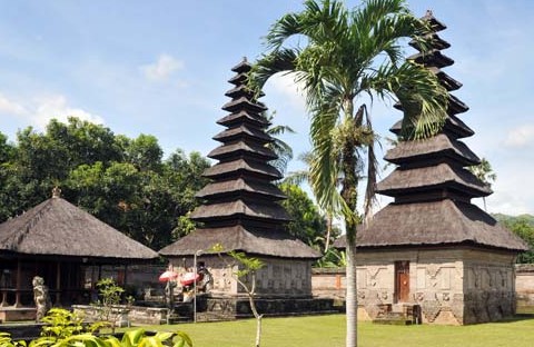 85+ Gambar Rumah Makan Taman Sari Bali Terlengkap - Neos