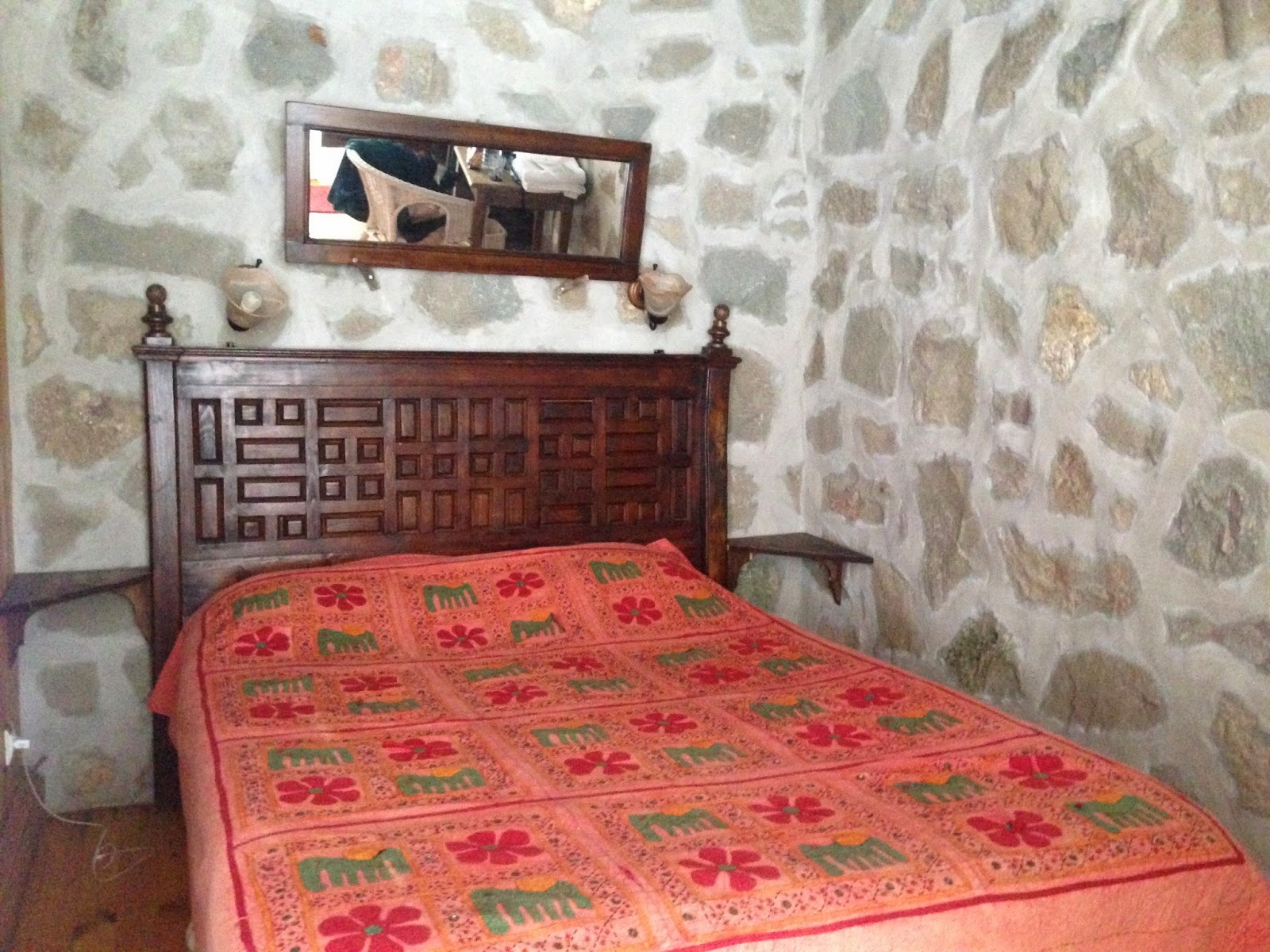 göldeki ev Hindiba Doğa Evi Mengen