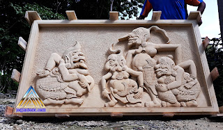 Relief hiasan untuk tempel dinding gambar motif wayang Punokawan