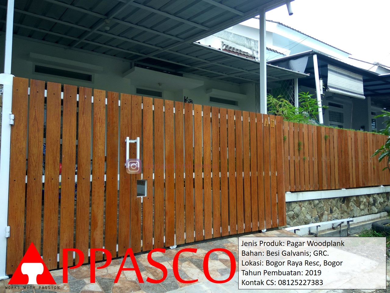 Pagar Woodplank Motif Kayu di Bogor Raya Residence Pagar Klasik