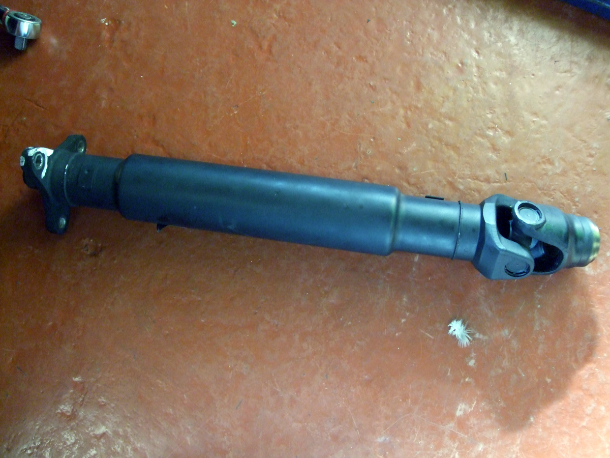 E46 Worn Propshaft Centre Bearing Replacement [Visual Guide]