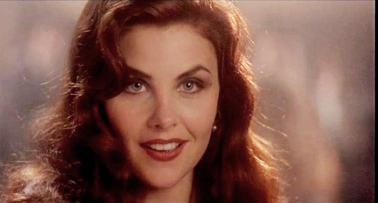 Films Et Séries Tv Avec Sherilyn Fenn Movie and TV Cast Screencaps: Sherilyn Fenn as Helena / Boxing Helena