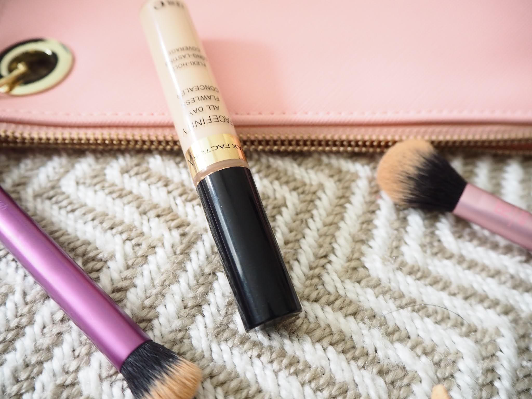 HOW TO USE CONCEALER 8 WAYS TO USE CONCEALER & LOOK