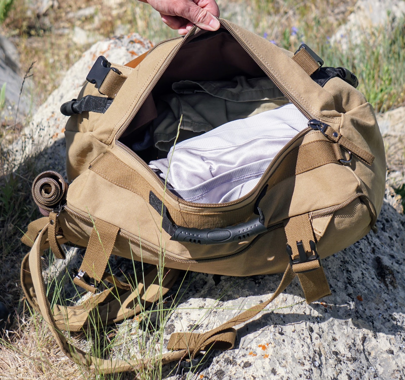 Amazon Outdoor Sports Backpack Large Capacity Waterproof 4 79