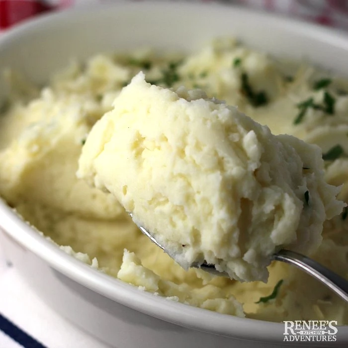 Spoonful of Garlic Parmesan Mashed Potatoes