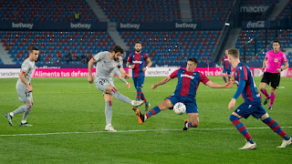 ملخص واهداف مباراة اتلتيك بلباو وليفانتي (1-1) الدوري الاسباني