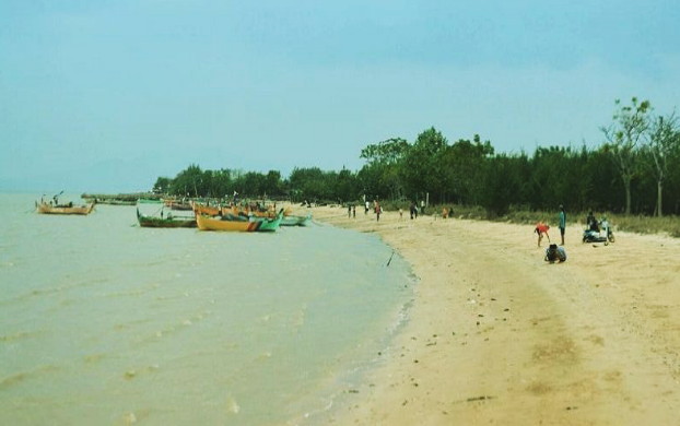 PantaiPantai Cantik di Kabupaten Rembang Santos Blog