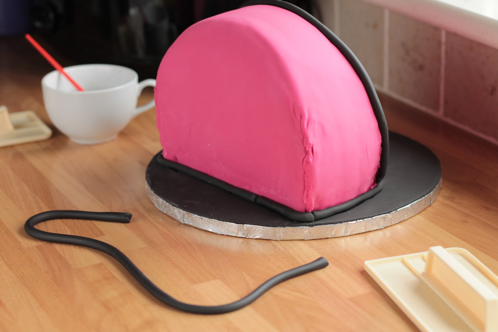 Good Food, Shared Handbag Cake Step by Step Tutorial