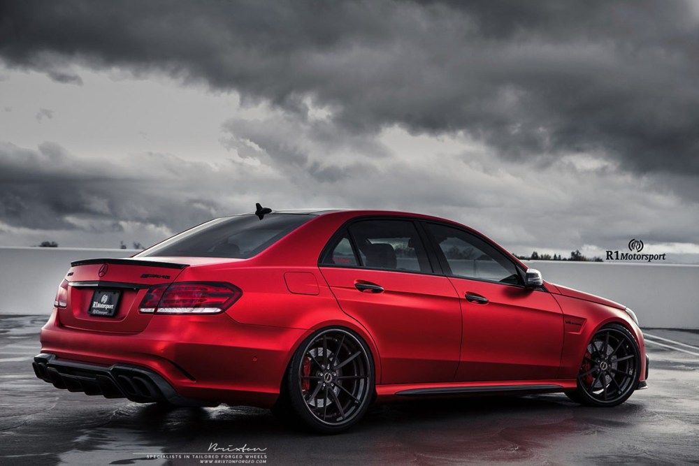 Mercedes Benz e63 w212