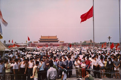 Pejabat China mengatakan 10.000 tewas pada tahun 1989