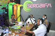 Sambut Hari Bhayangkara Ke 74, Kapolres Serdang Bedagai Talk Show Di Radio Sergai FM
