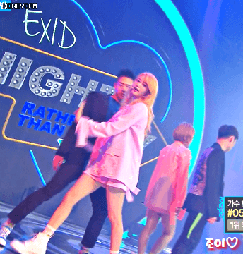 오늘자 음악중심 EXID 정화.gif | 인스티즈