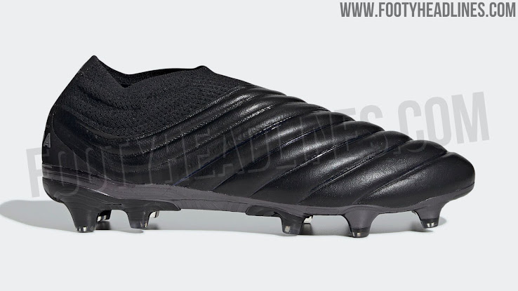 adidas blackout cleats
