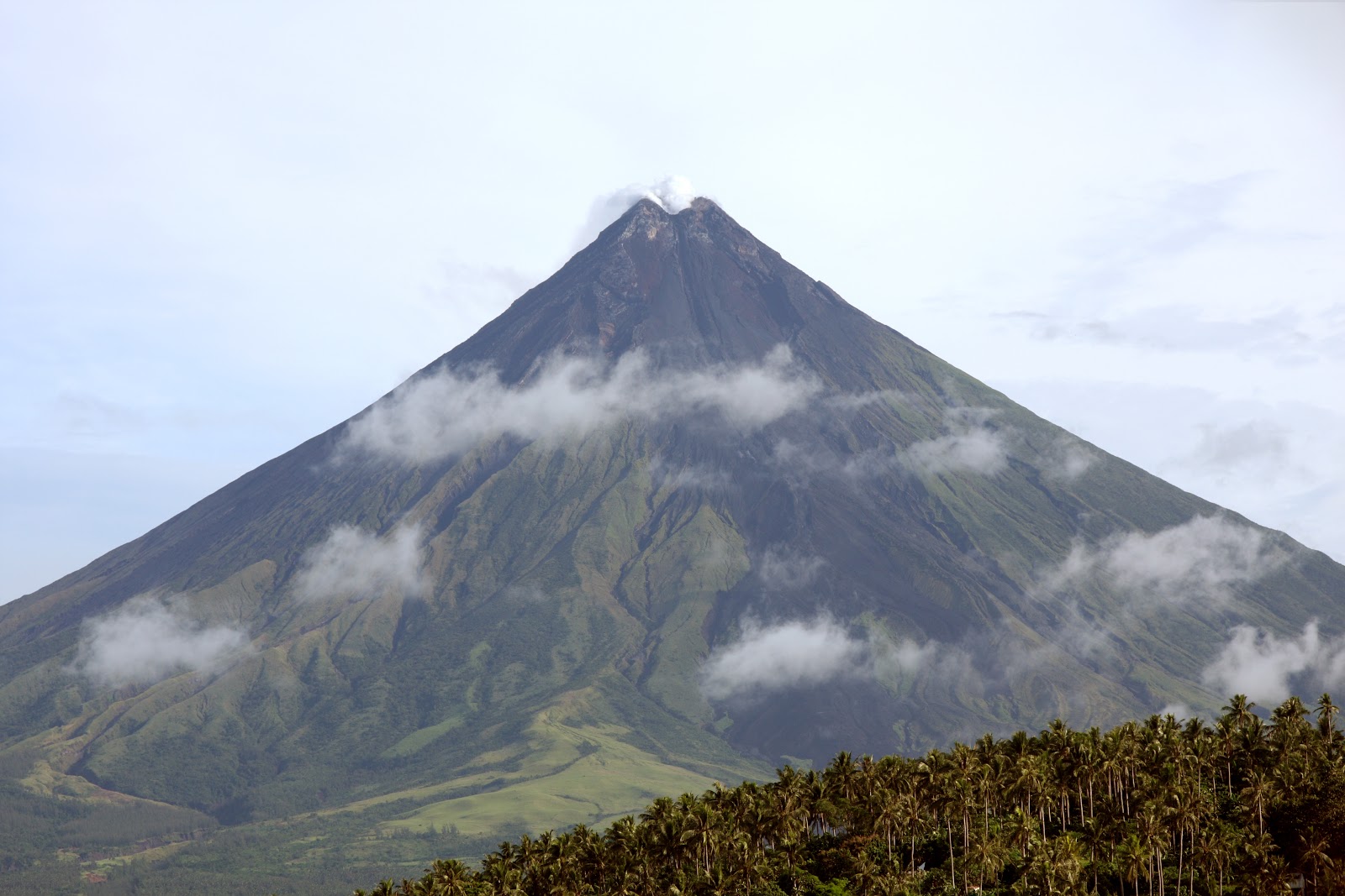 Philippine Legends: The Legend of Mayon Volcano (Ang Alamat ng Bulkang