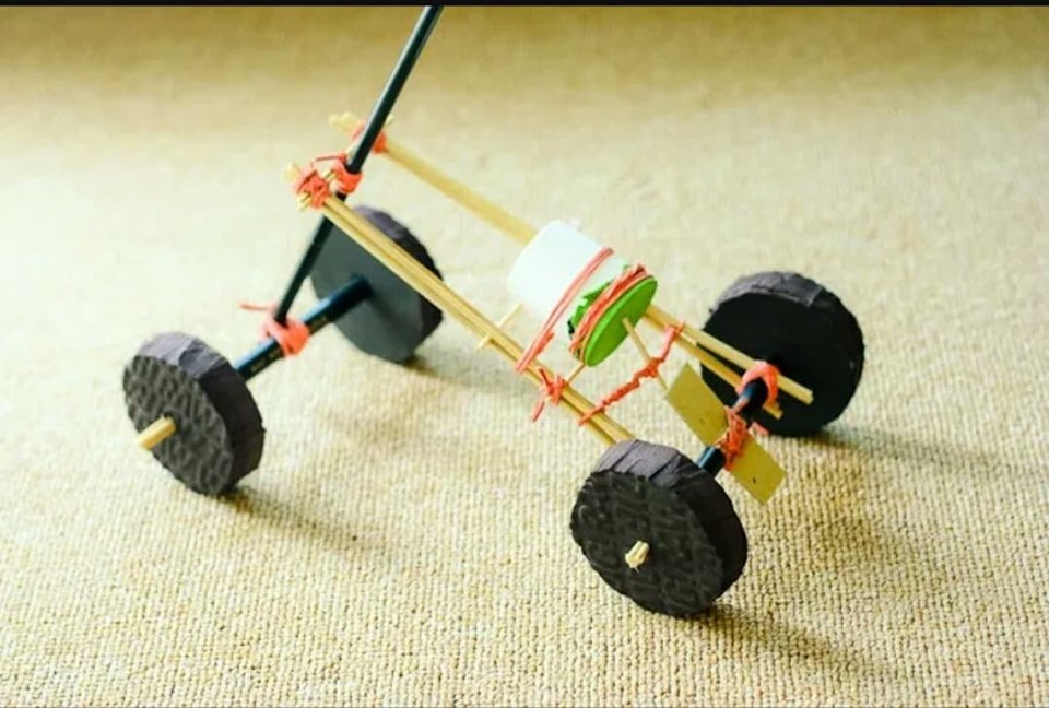  Mainan  Unik Untuk Anak Dari  Barang  Bekas  Be Creative 