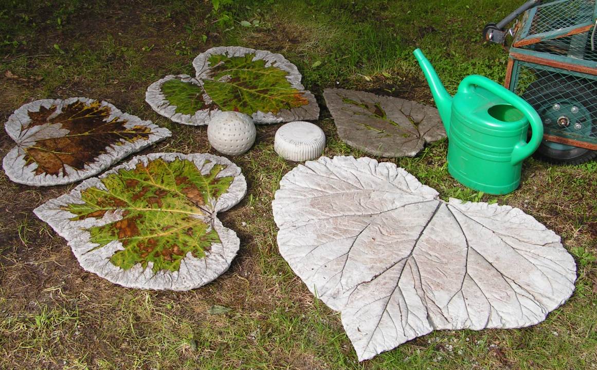 Bird In Everything Concrete Leaf Bird Bath