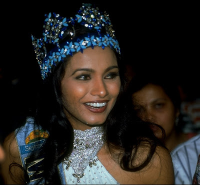Diana hayden- 5 Wanita Cantik India Yang Pernah Menjadi Miss World