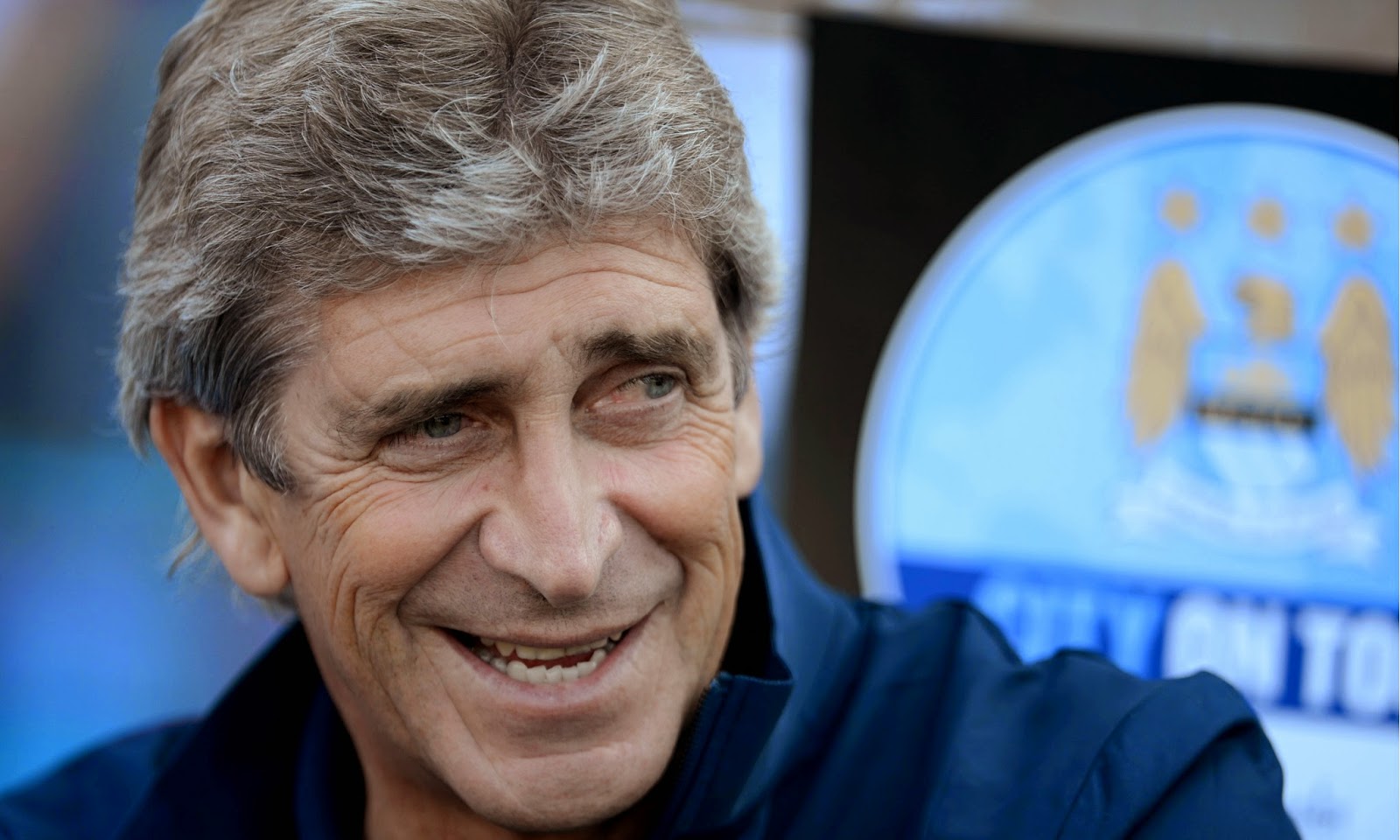 NUBDISH blogspot: Manuel Pellegrini confident his job as Manchester