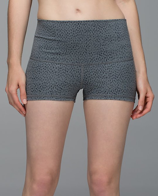 lululemon coal dottie-dash boogie shorts